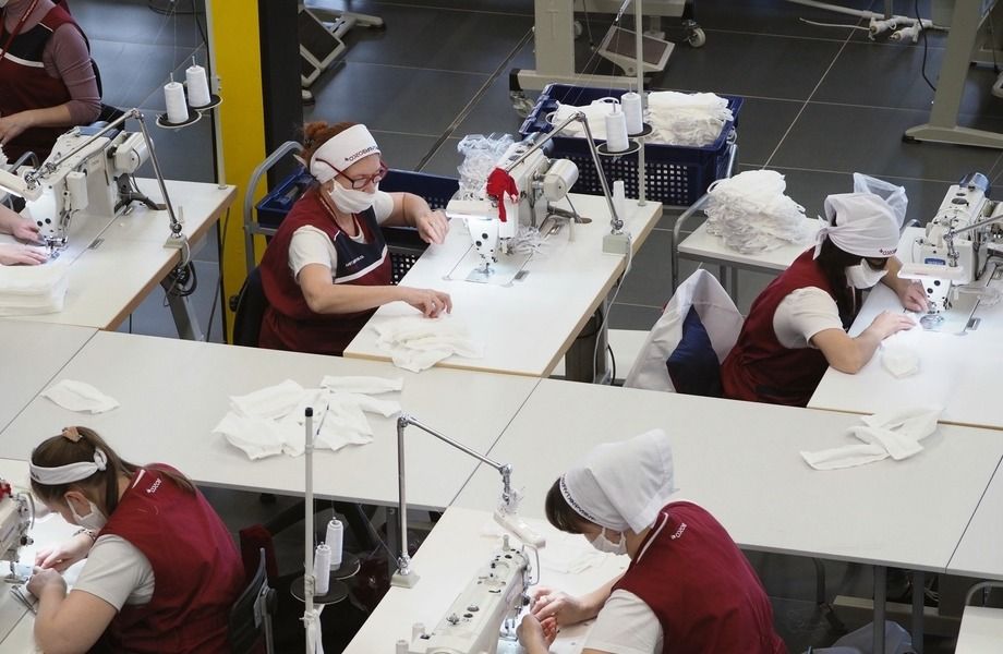 ООО с эксклюзивным правом производства масок и комбенизонов