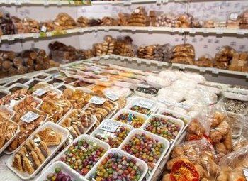 Фото Кондитерская лавка на территории фермерского магазина (5 лет)