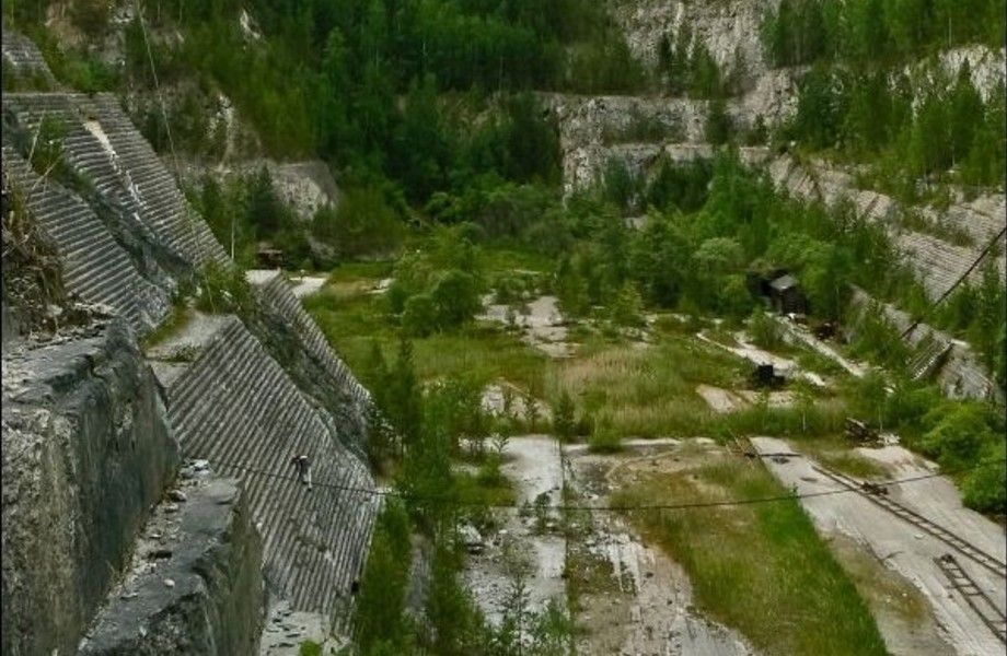Фото 1 Доля в гранитном карьере в Ленобласти