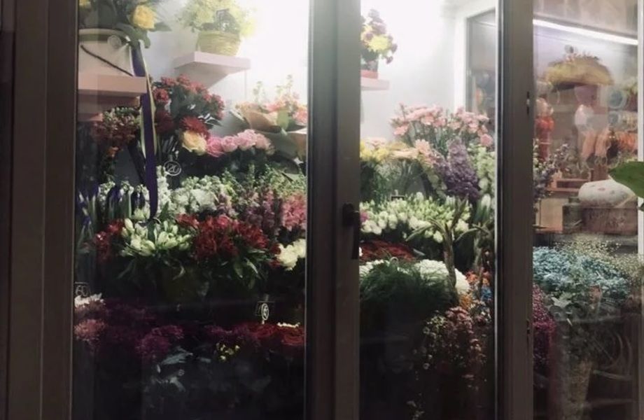 Фото 2 Готовый бизнес. Цветочный салон с доп. доходом