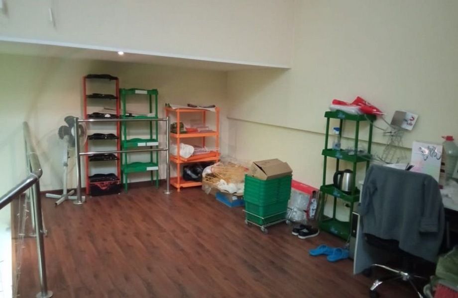 Фото 3 Продуктовый магазин в бизнес-центре