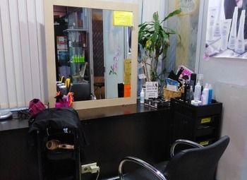 Салон красоты в БЦ рядом с гостиничным комплексом