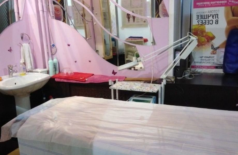 Салон красоты в БЦ рядом с гостиничным комплексом