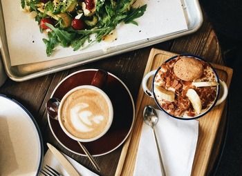 Кафе-чайхона на одном из московских вокзалов