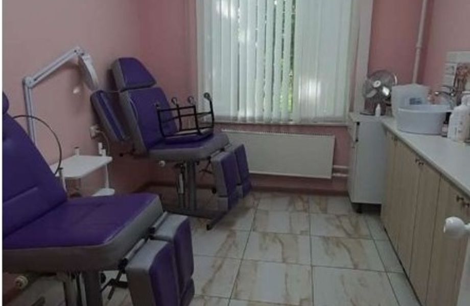 Салон красоты в спальном районе (3 года)