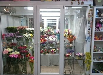 Фото Цветочный салон с собственным интернет-магазином