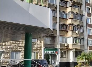 Фото Прибыльная аптека на юге Москвы около метро