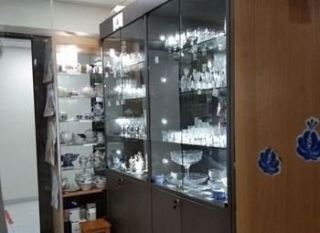 Фото Магазин хрусталя и посуды
