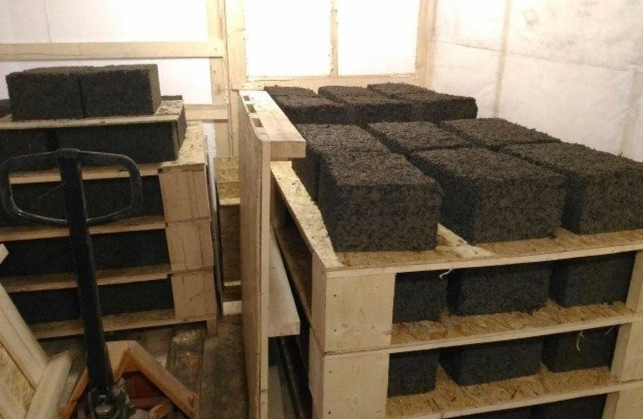 Фото 2 Мини-завод по производству арболитовых блоков