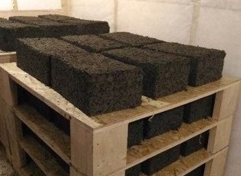 Фото Мини-завод по производству арболитовых блоков