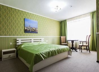 Отель /10 номеров/ в центре (Доход 400 т.р в мес)