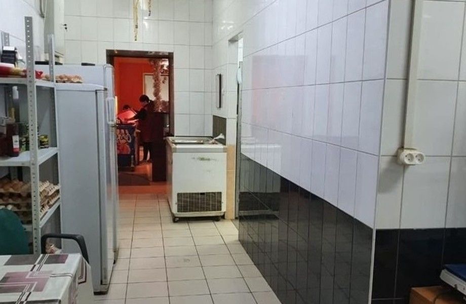 Фото 4 Столовая с прибылью в проходном месте рядом с бизнес центрами