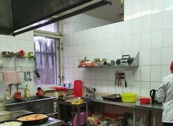 Фото Столовая с прибылью в проходном месте рядом с бизнес центрами