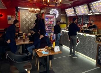 Фото Кафе турецко-израильской кухни у метро