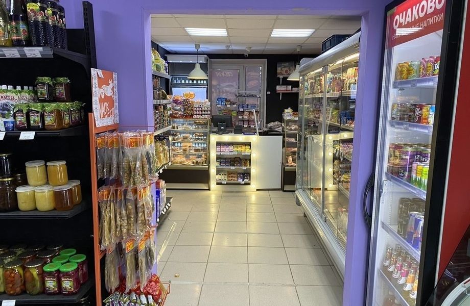 Фото 2 Продуктовый магазин "Экспресс Маркет" возле метро