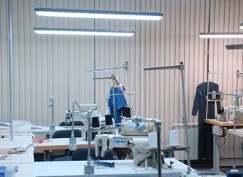 Швейное производство со зданием и землей с собственность.