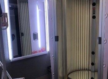 Прибыльная студия загара в центре / 15 лет работы