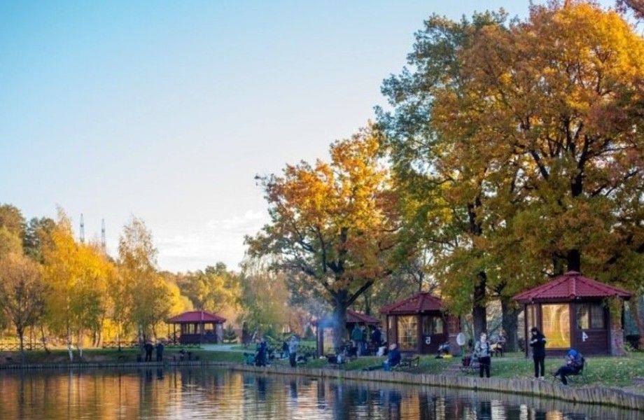 База отдыха на берегу реки/ Прибыль 550 тыс 
