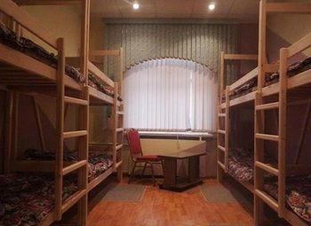 Фото Перспективный хостел в хорошем спальном районе.