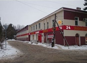 Фото Торговый комплекс площадью 1974 кв.м.