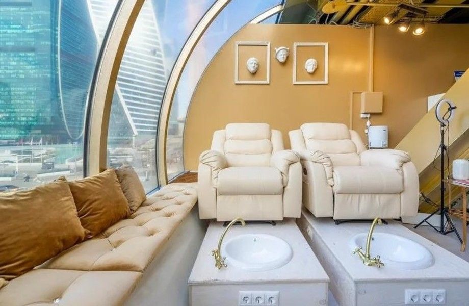 Фото 2 Готовый бизнес. Салон красоты с дизайнерским ремонтом