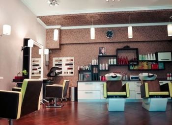 Салон красоты с медицинской лицензией и большим товарным остатком 