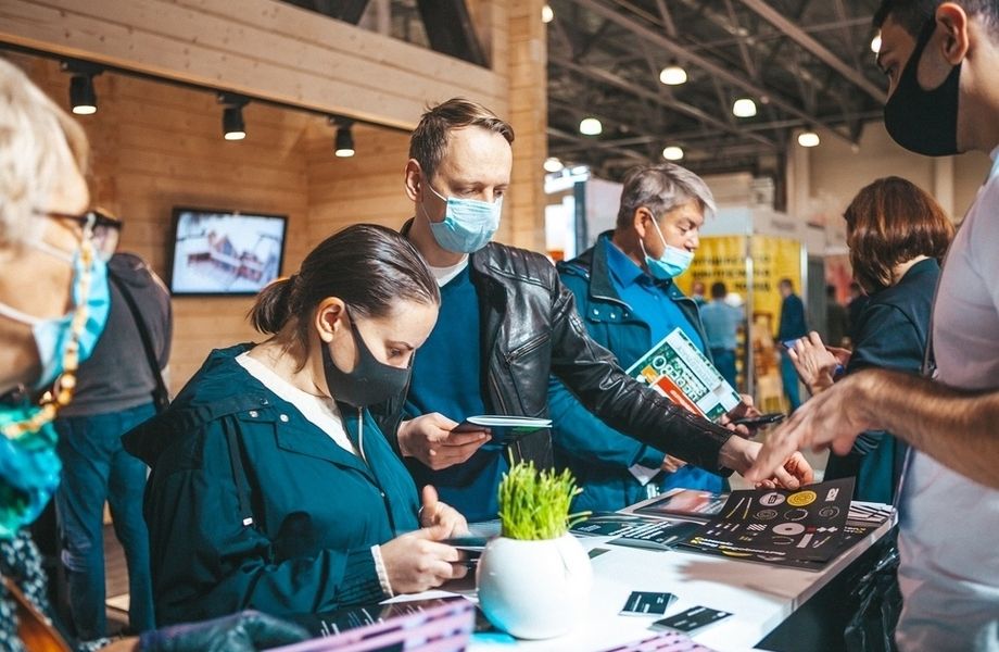 Фото 2 Выставочный дом в Приморском районе / Доход 150 тыс. р.