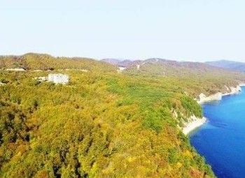 Фото Земельный участок в шаговой доступности от моря