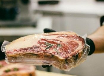 Фото Уникальное пищевое производство: sous-vide (су-вид) на гриле