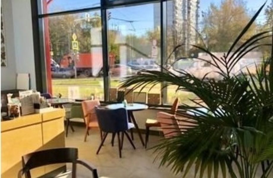 Готовая кoфeйня в жилом комплексе с лицензией на алкоголь