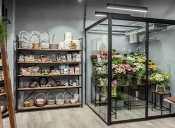Прибыльный цветочный магазин на юге города