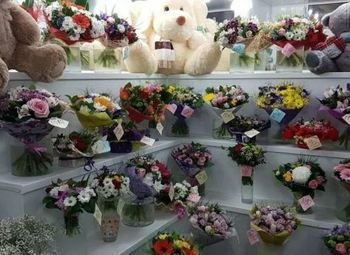 Цветочный магазин на севере города в проходимом месте