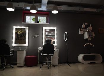 Полностью оборудованный салон красоты и колористика/удачная локация