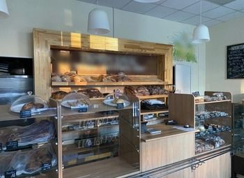 Пекарня в торговых рядах с базой постоянных клиентов