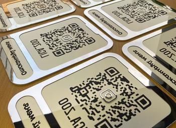 Производство умных вывесок для Инстаграм аккаунтов и оплат переводом