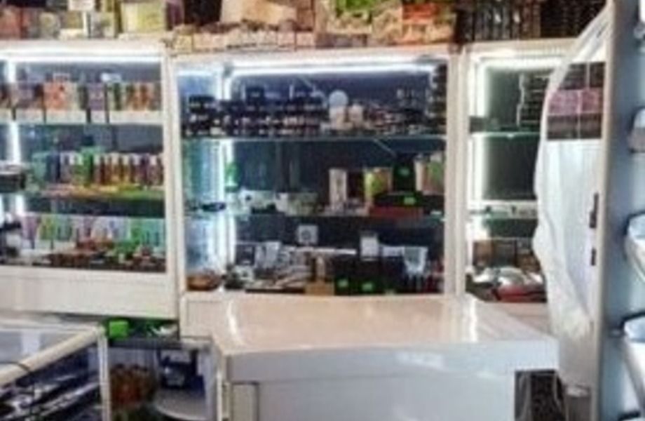 Фото 1 Табачный магазин на Красносельской