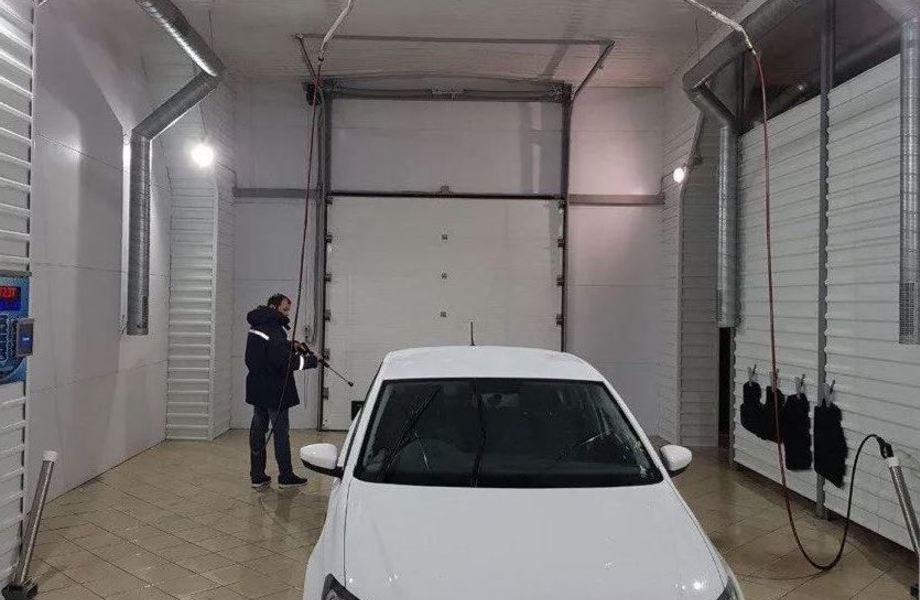 Автомойка + шиномонтаж с арендаторами, здание в собственность