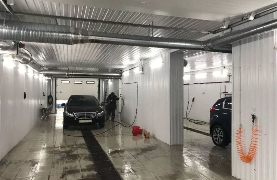 Автомойка + шиномонтаж с арендаторами, здание в собственность