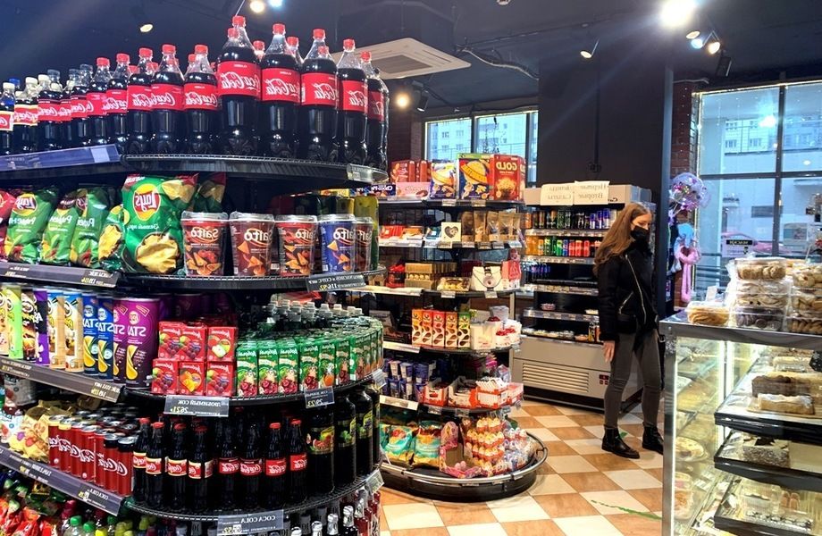 Магазин продуктовый в туристическом месте, высокий трафик
