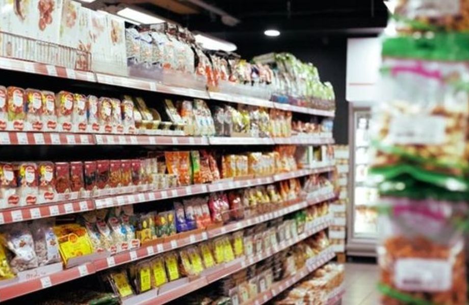 Магазин продуктовый в туристическом месте, высокий трафик