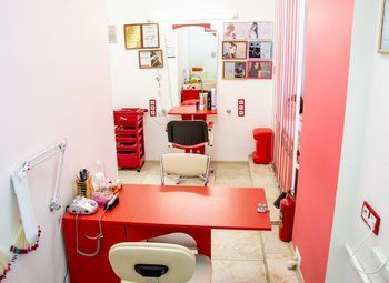 Фото 4 Салон красоты с оборудованием в спальном районе