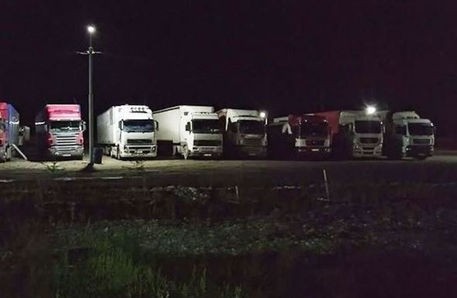 Участок под грузовую автостоянку от КИО