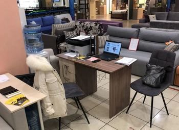 Магазин мебели в популярном торговоразвлекательном центре