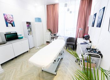 Фото Салон красоты в пределах ТТК с большой клиентской базой