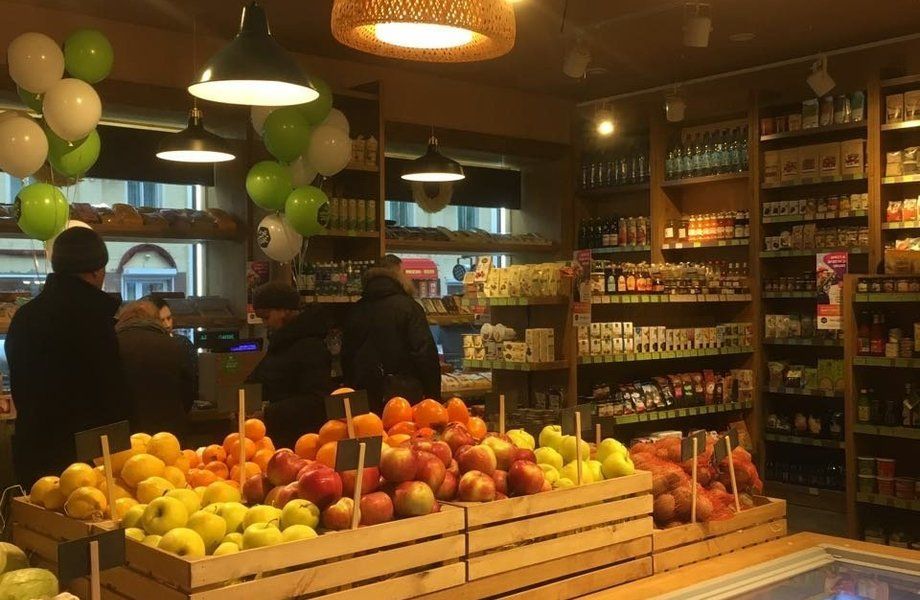 Фото 3 Продуктовый магазин у метро Черная речка