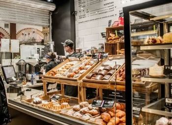 Пекарня неполного цикла в густонаселенном районе  / 3 года работы