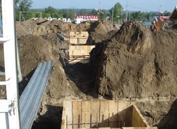 Производственная площадка к востоку ,от города, в собственность