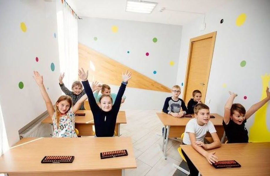 Детский развивающий центр. Прибыль: 60 000 руб/мес