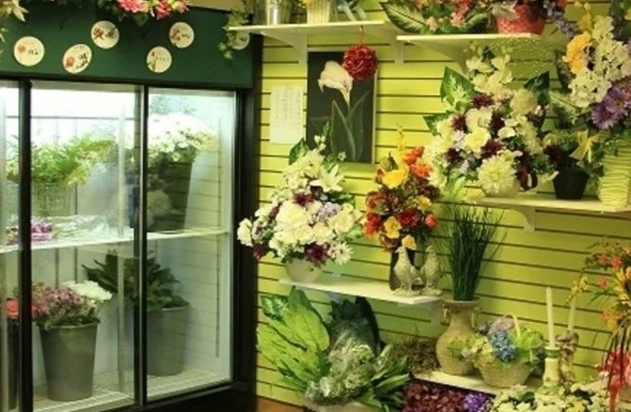 Фото 3 Магазин цветов в выгодной локации с перспективой развития.