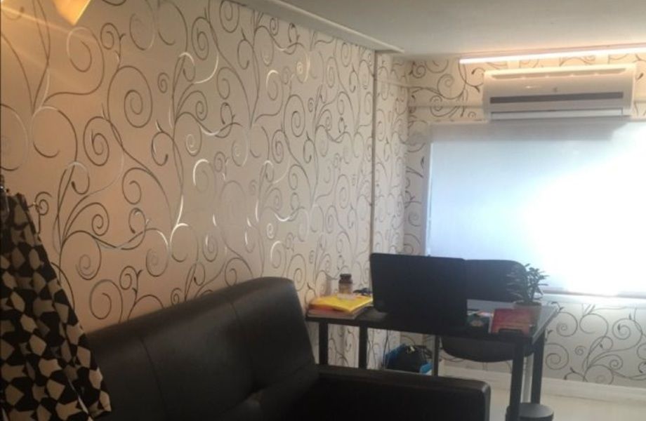 Магазин одежды в крупном ТЦ